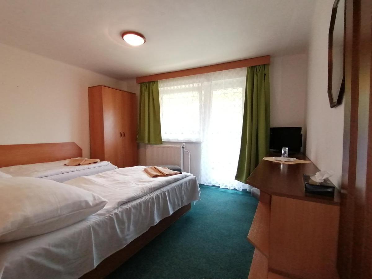 Hotel Spojar Žiar Exteriér fotografie