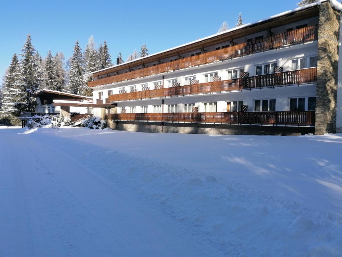 Hotel Spojar Žiar Exteriér fotografie