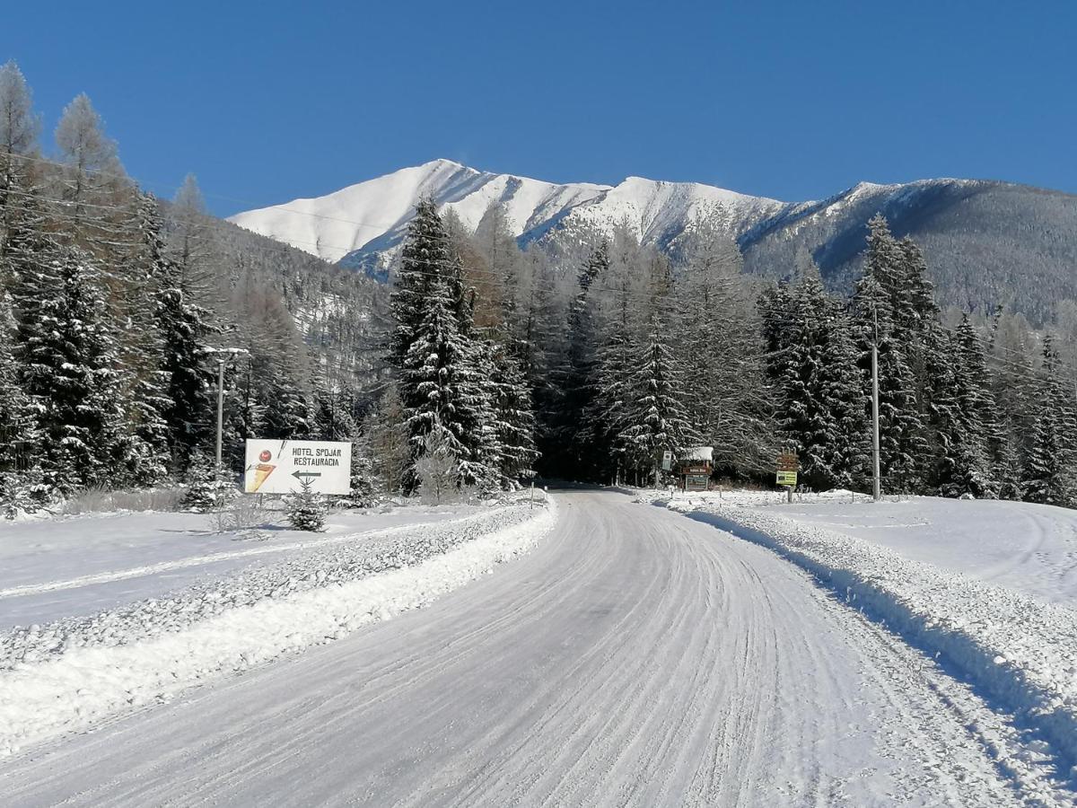 Hotel Spojar Žiar Exteriér fotografie