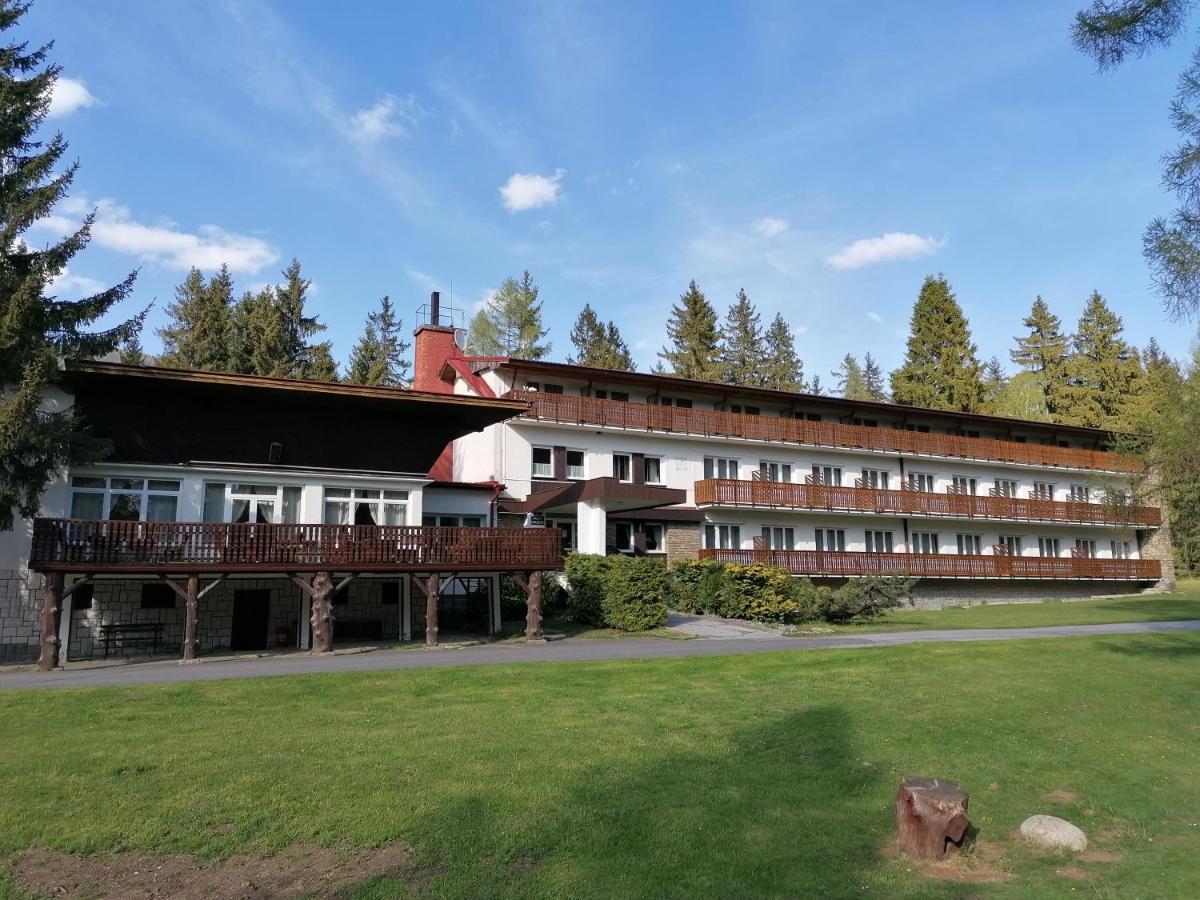 Hotel Spojar Žiar Exteriér fotografie