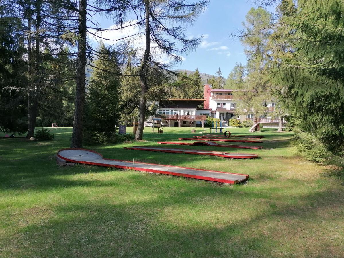 Hotel Spojar Žiar Exteriér fotografie